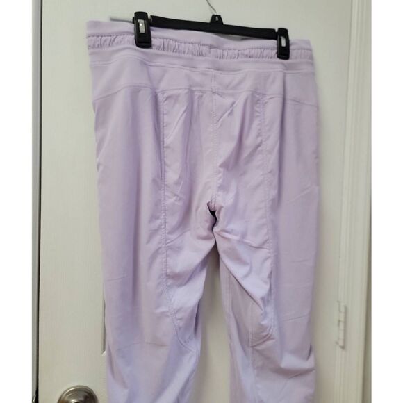 Lululemon Studio Mid-Rise Cropped Pant 12 - Picture 8 of 9